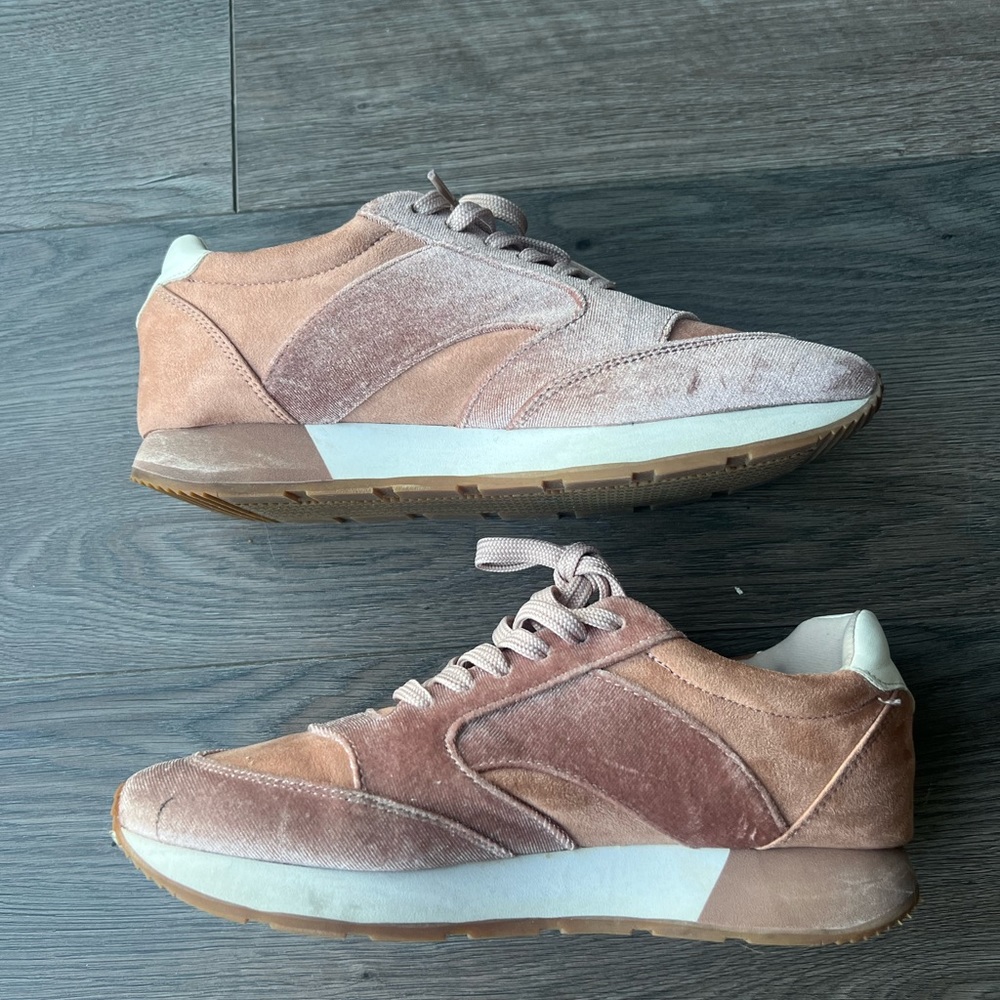 Zara sneakers pink